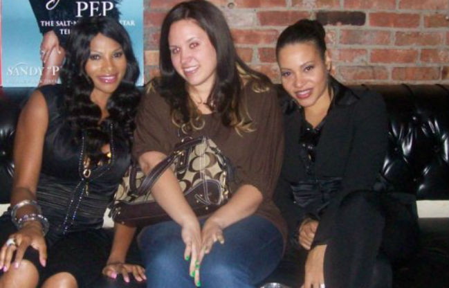 1930670_538934788462_4329_n